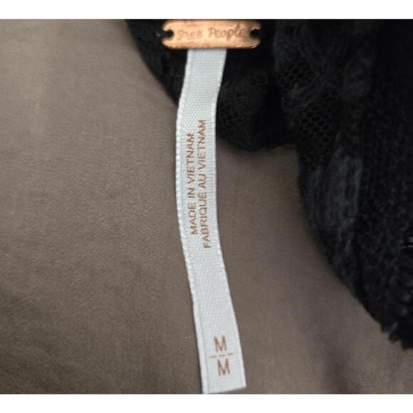 Free People Black Lace Bell Sleeve‎ Peplum Blouse Top M - Picture 7 of 7